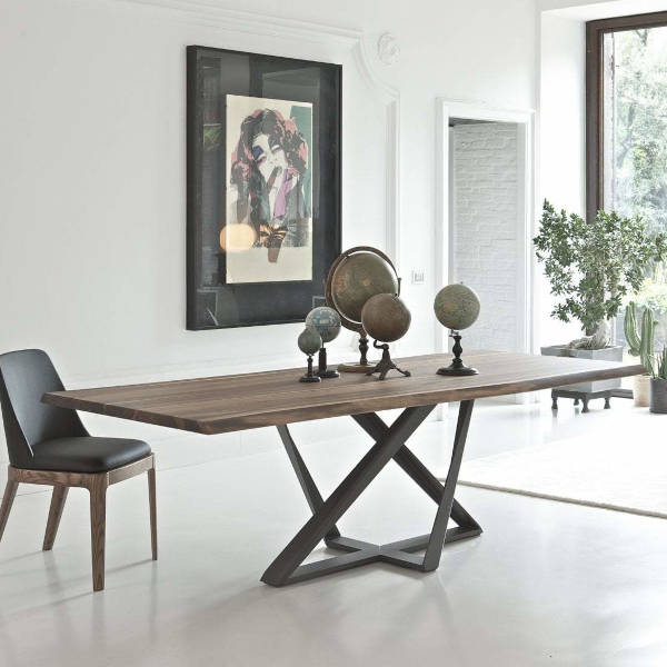 Modern Dining Tables